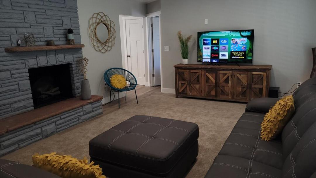 Photo of Livingroom in Logan