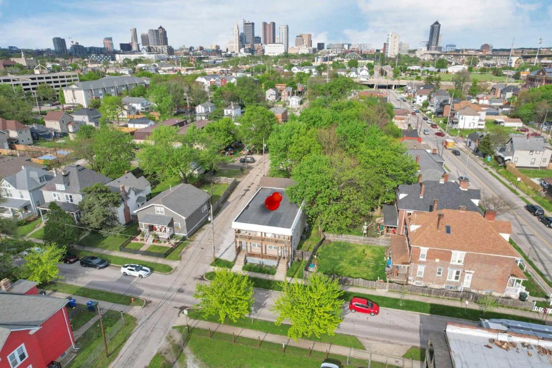 Photo of Buildings in West Columbus