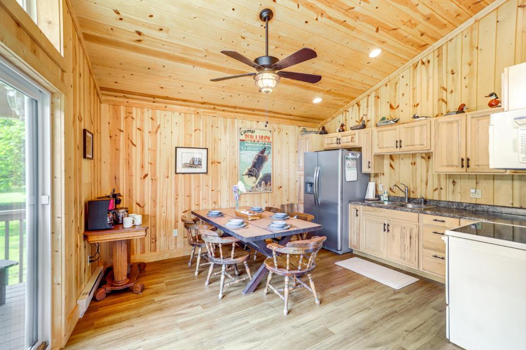 Photo of Kitchen in Kelleys Island