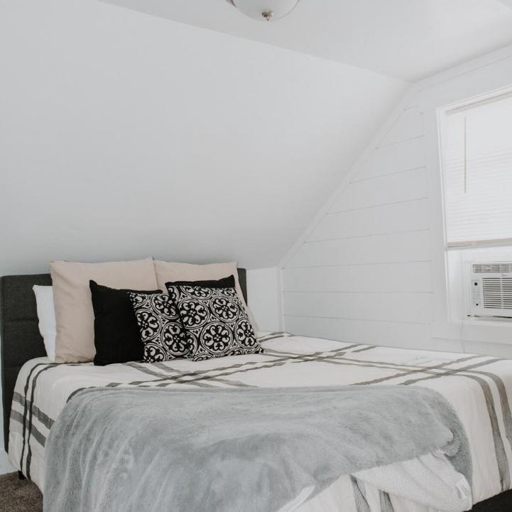 Photo of Bedroom in Ucon