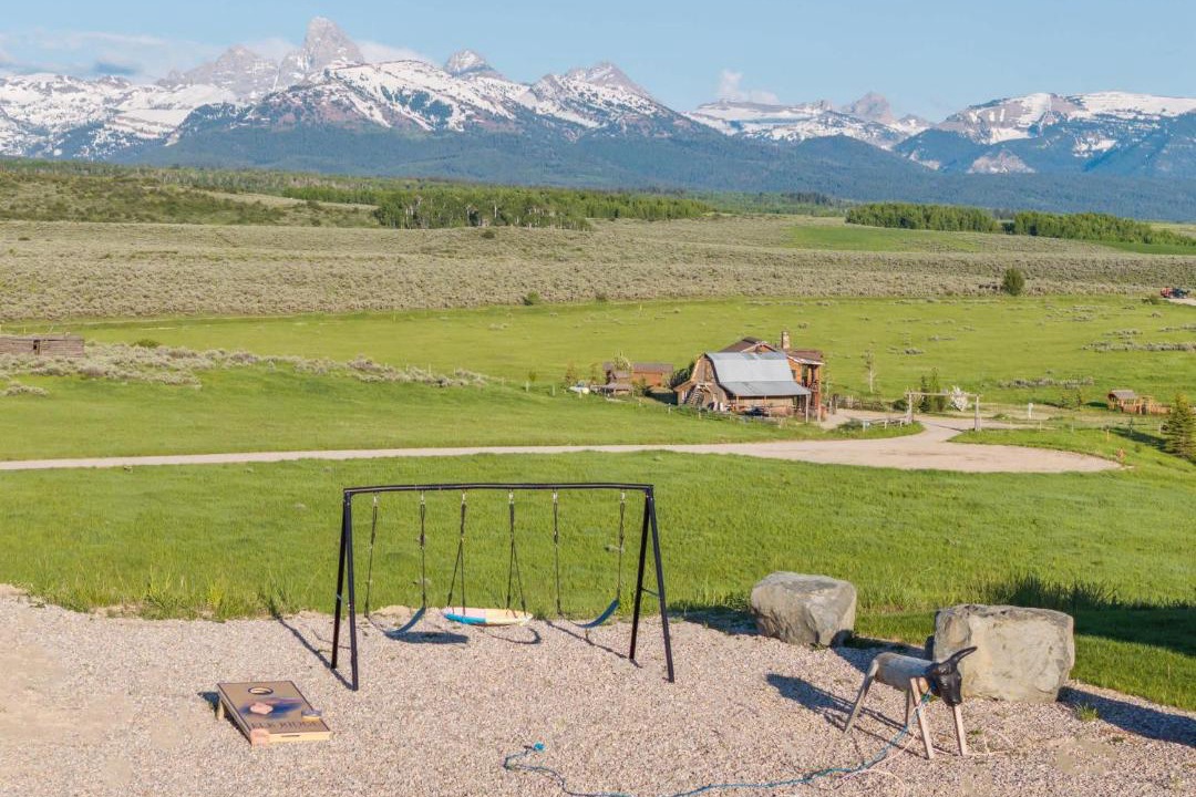 Photo of Others in Tetonia