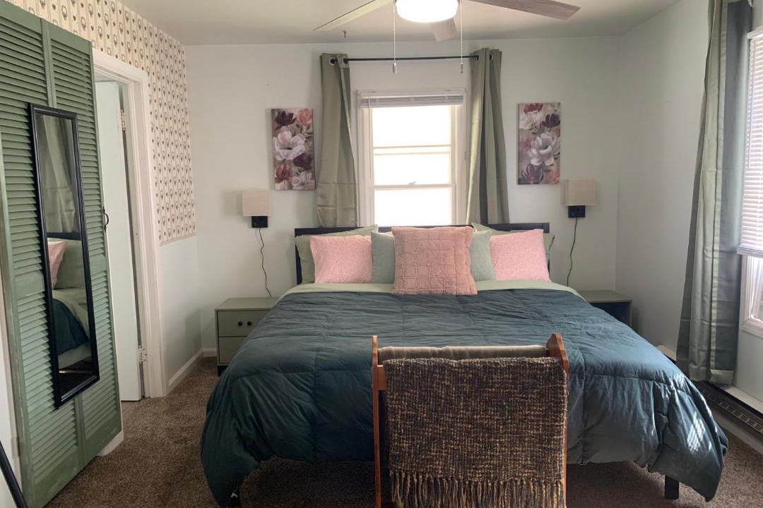 Photo of Bedroom in American Falls