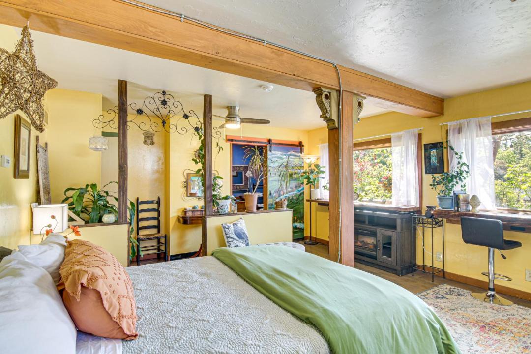 Photo of Bedroom in Livingston