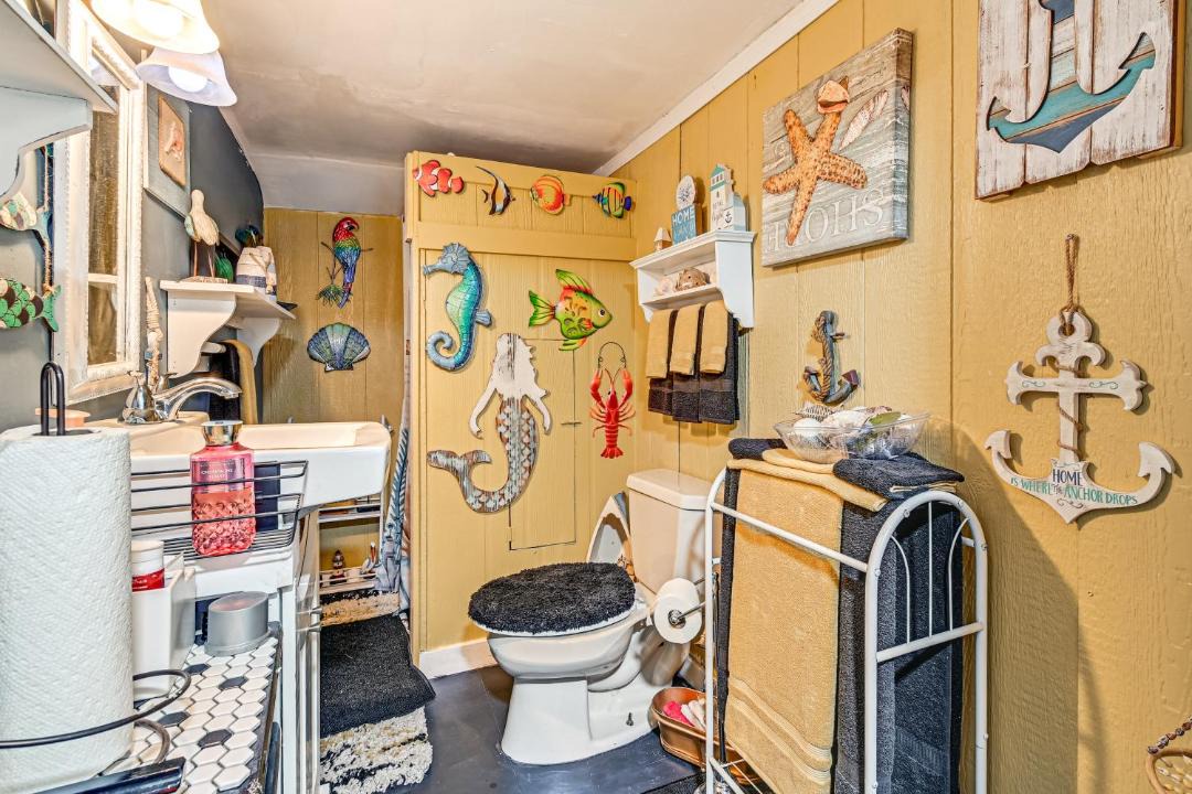 Photo of Bathroom in Terry Sanford