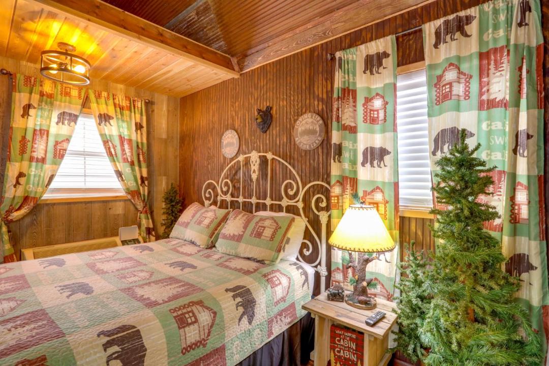 Photo of Bedroom in Greers Ferry