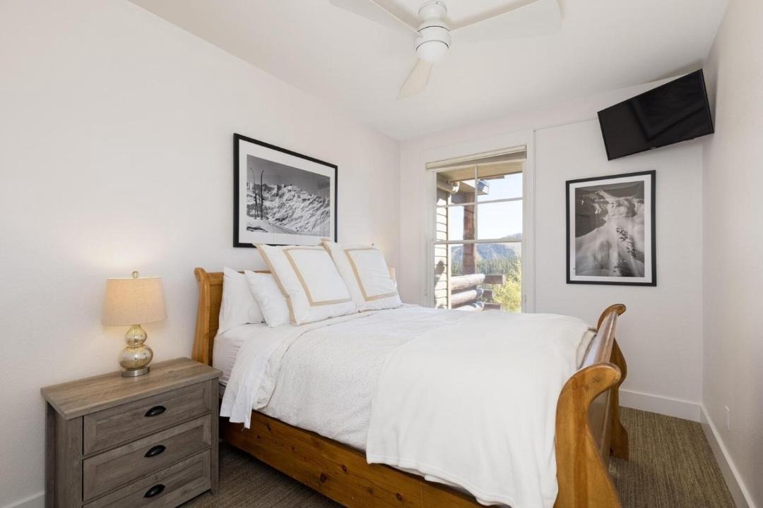 Photo of Bedroom in Saddle Ridge