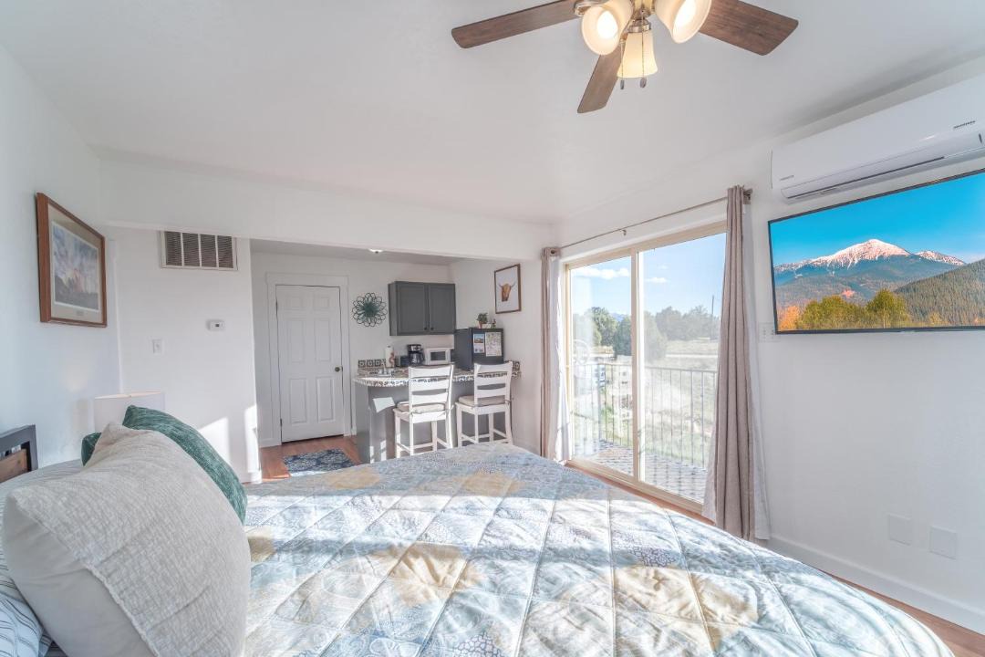 Photo of Bedroom in Spring City