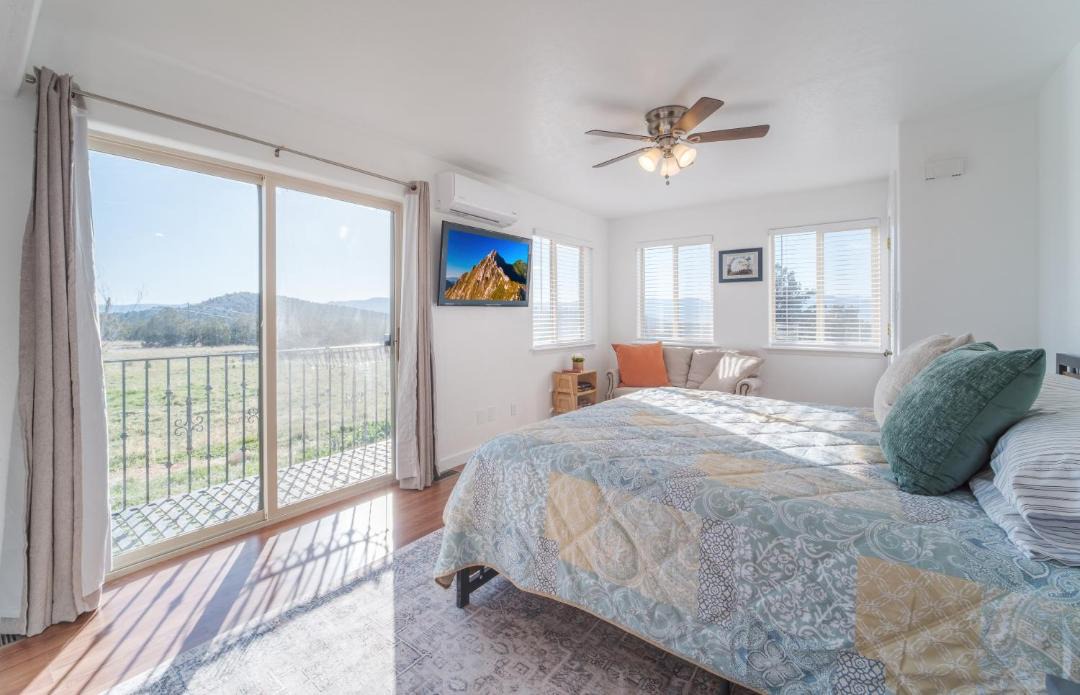 Photo of Bedroom in Spring City
