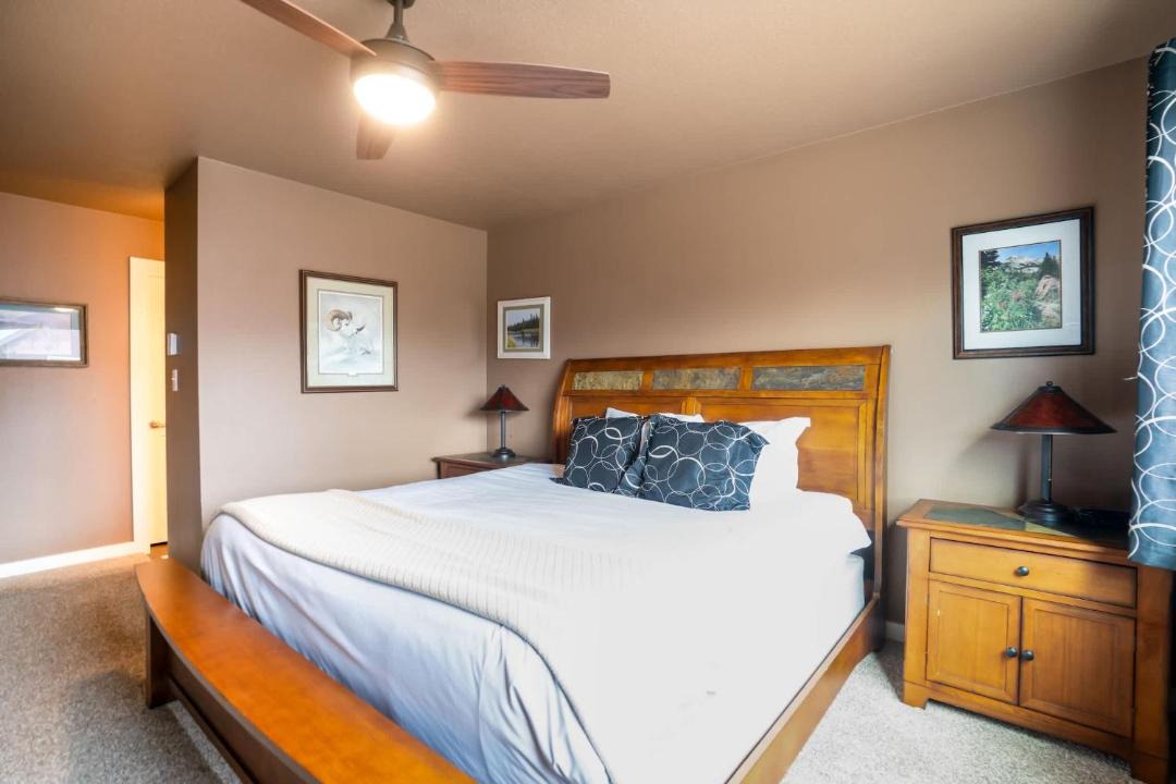 Photo of Bedroom in Big Sky