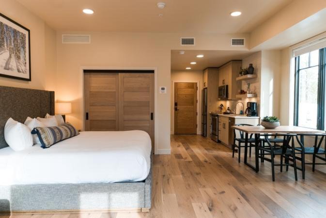 Photo of Bedroom in Tamarack Resort