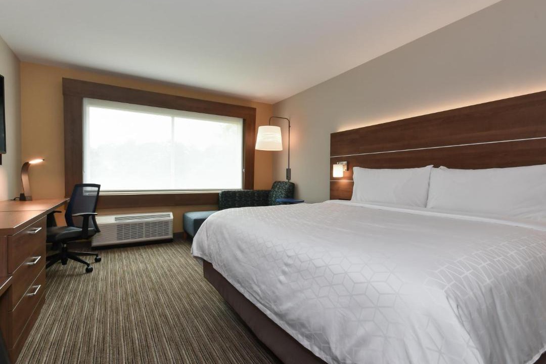 Photo of Bedroom in Ballantyne