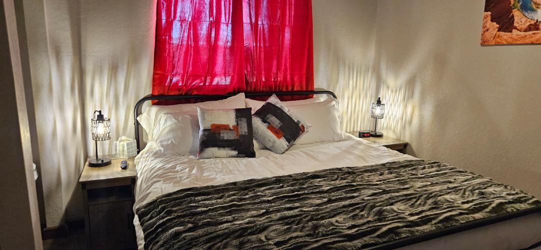 Photo of Bedroom in Page