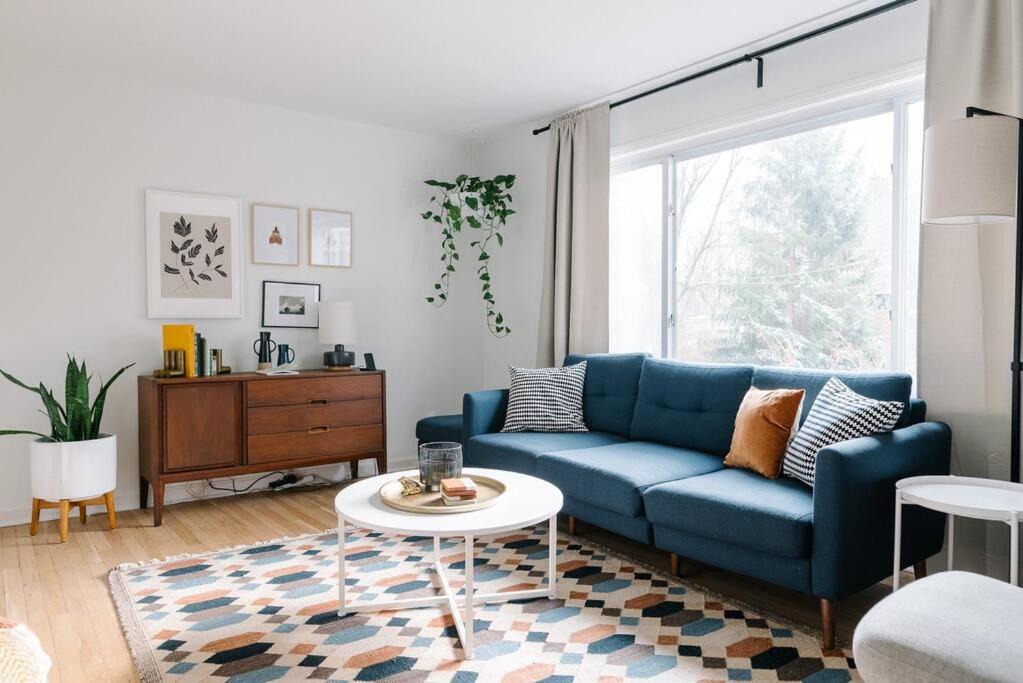 Photo of Livingroom in Brecksville
