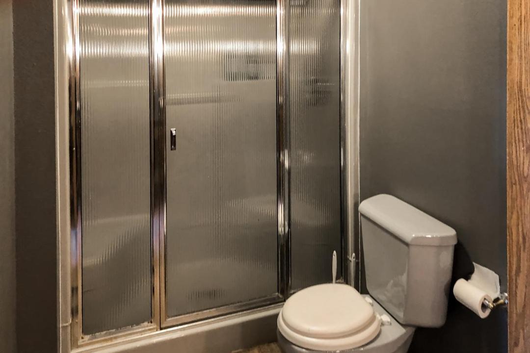 Photo of Bathroom in Thermopolis