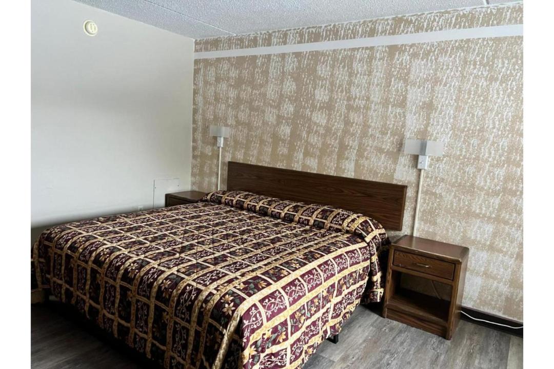 Photo of Bedroom in Devils Lake