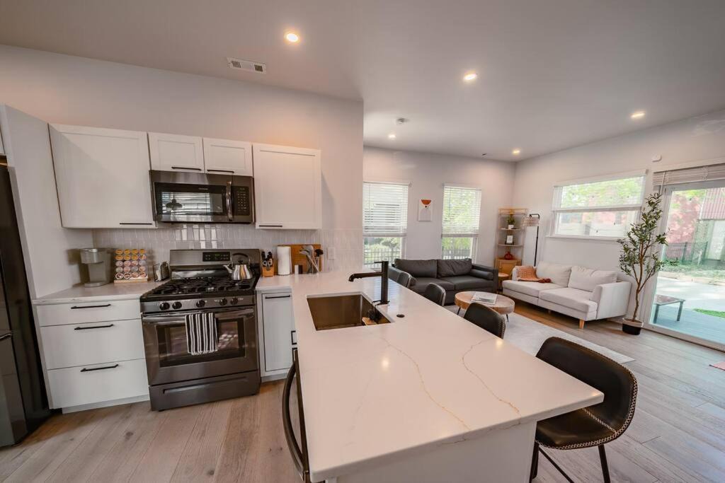 Photo of Kitchen in Detroit - Shoreway