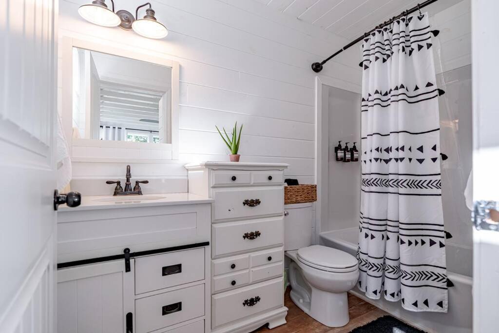 Photo of Bathroom in Falls of Rough