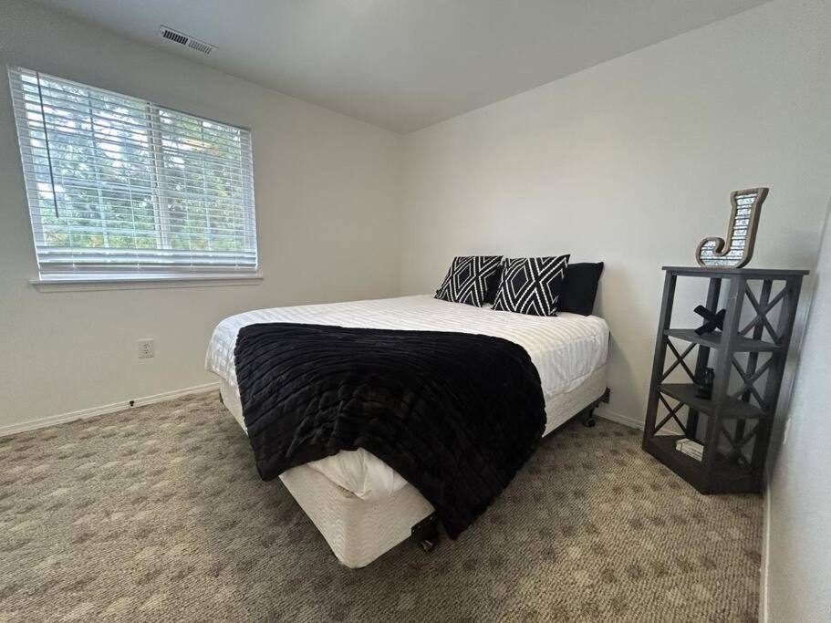 Photo of Bedroom in Hillcrest