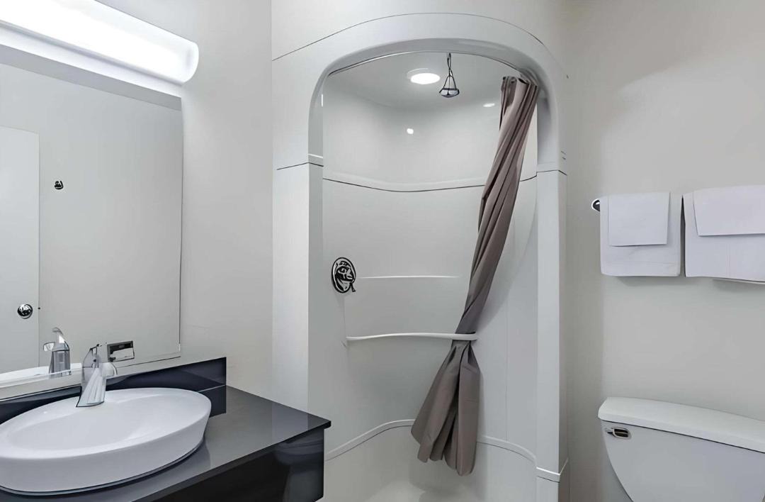 Photo of Bathroom in Cheyenne