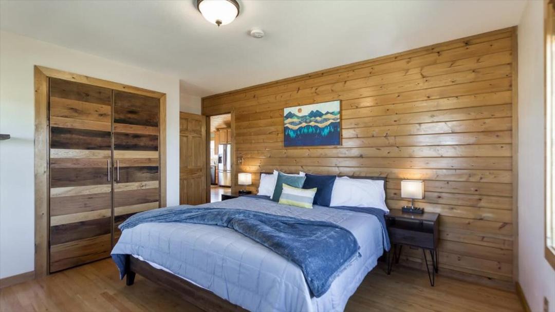 Photo of Bedroom in Leigh Creek Estates