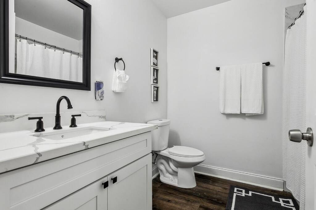 Photo of Bathroom in Marlyville - Fontainebleau