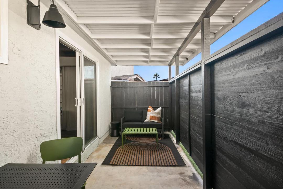 Photo of Patio Balcony in North Pacific Beach