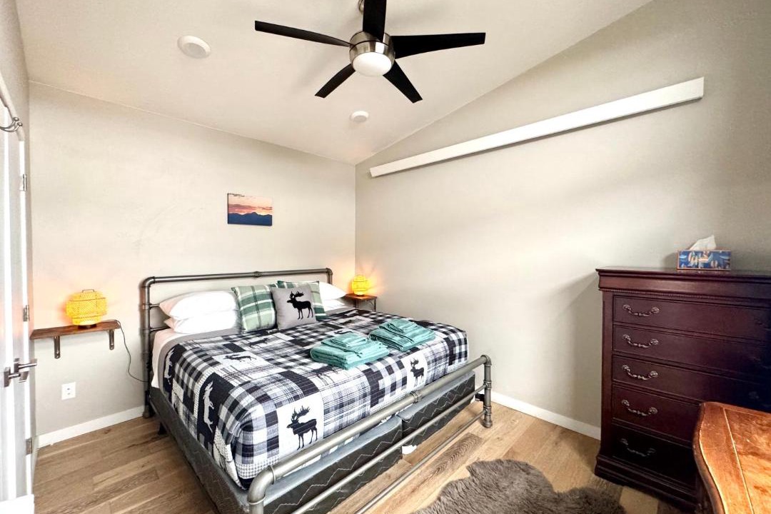 Photo of Bedroom in Mountainside Village