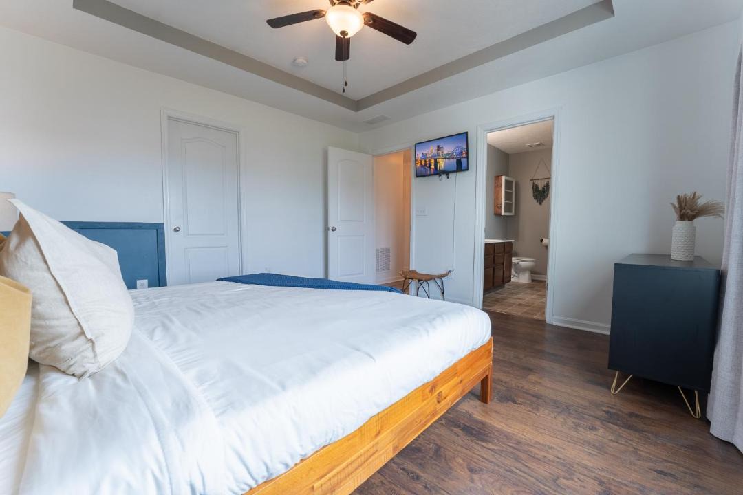 Photo of Bedroom in Jeffersonville - Clarksville