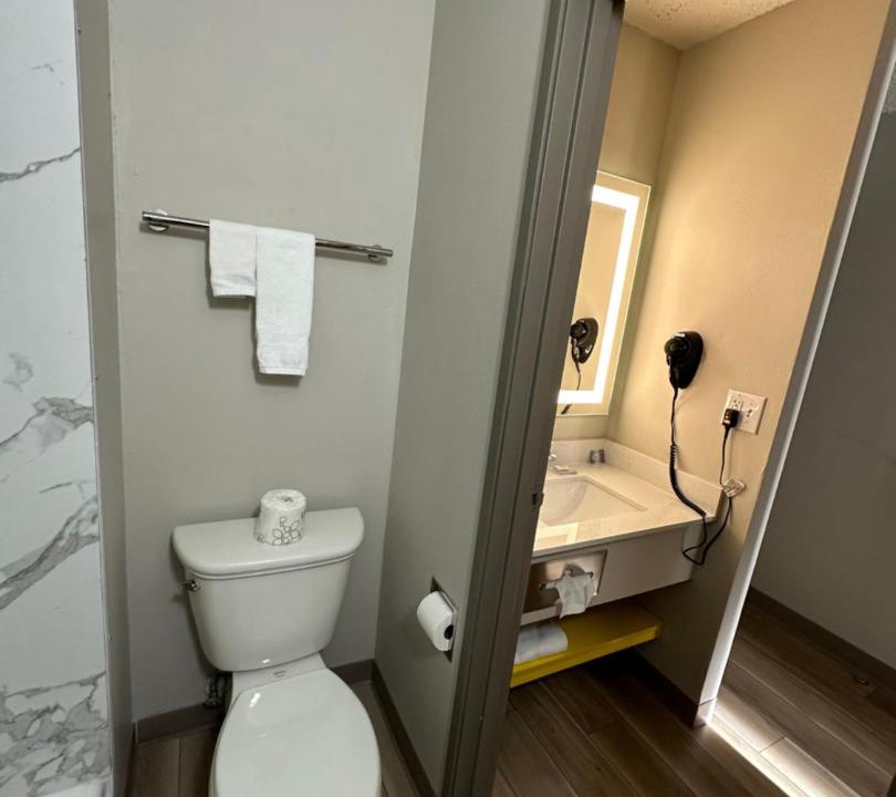 Photo of Bathroom in Mandan