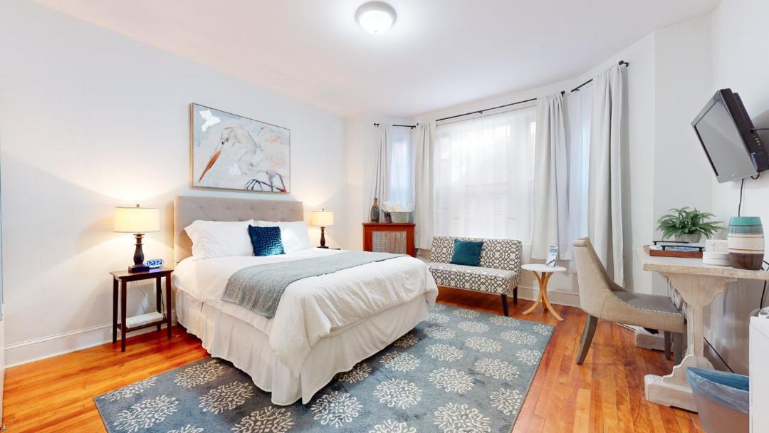 Photo of Bedroom in Longwood