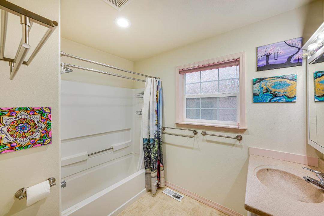 Photo of Bathroom in Wallace