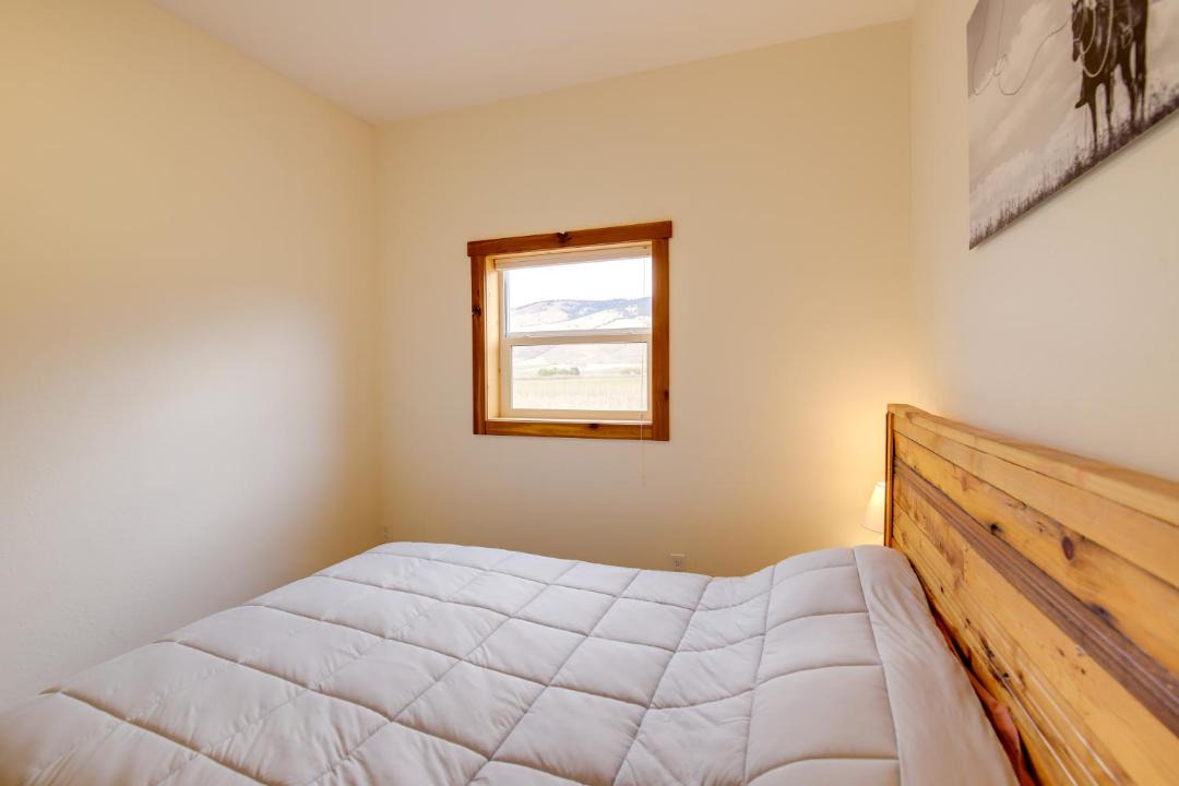 Photo of Bedroom in Arlee