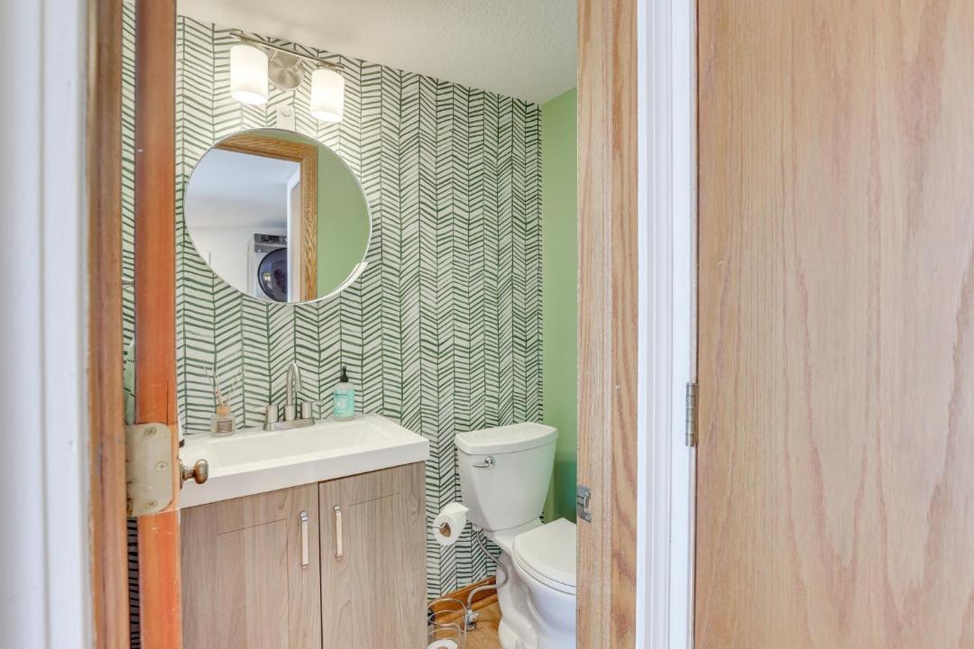 Photo of Bathroom in Meyers Lake