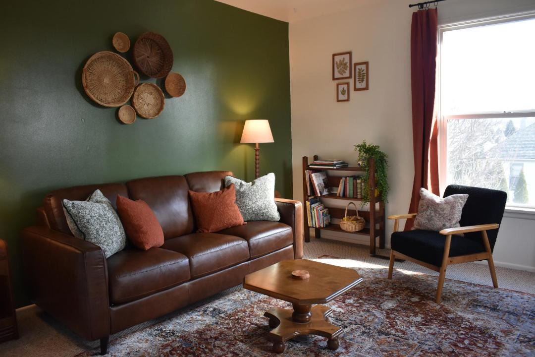 Photo of Livingroom in Garfield