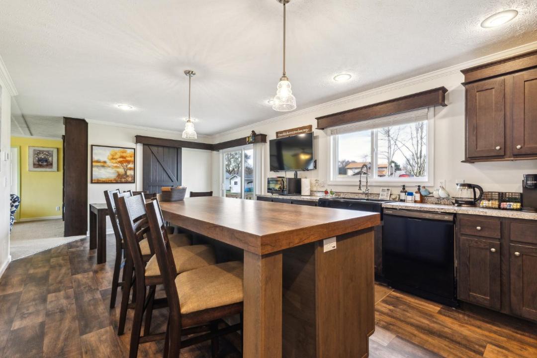 Photo of Kitchen in Port Clinton