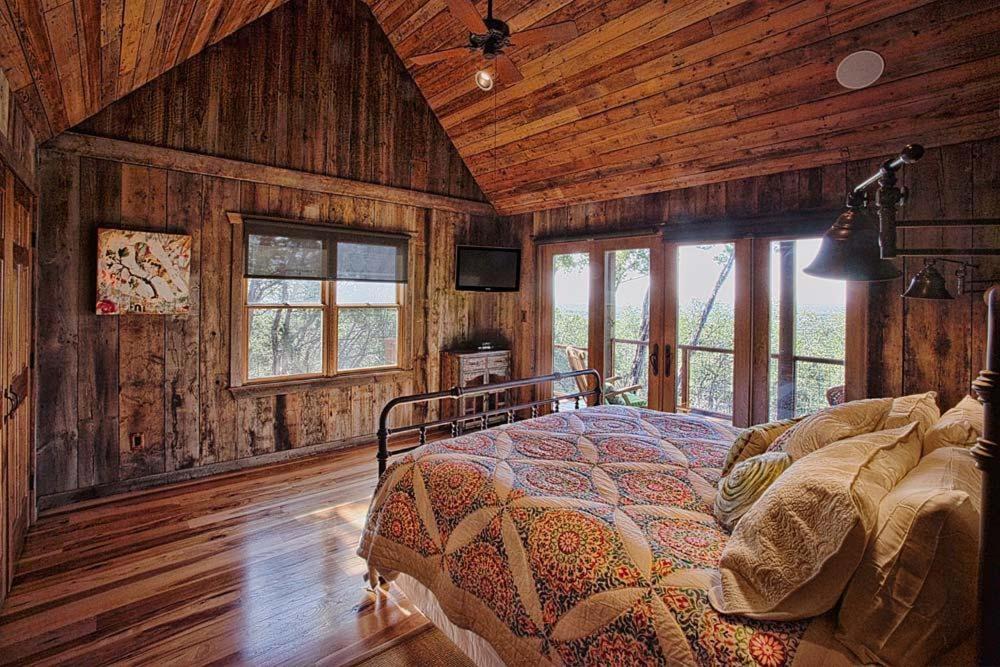 Photo of Bedroom in Wimberley