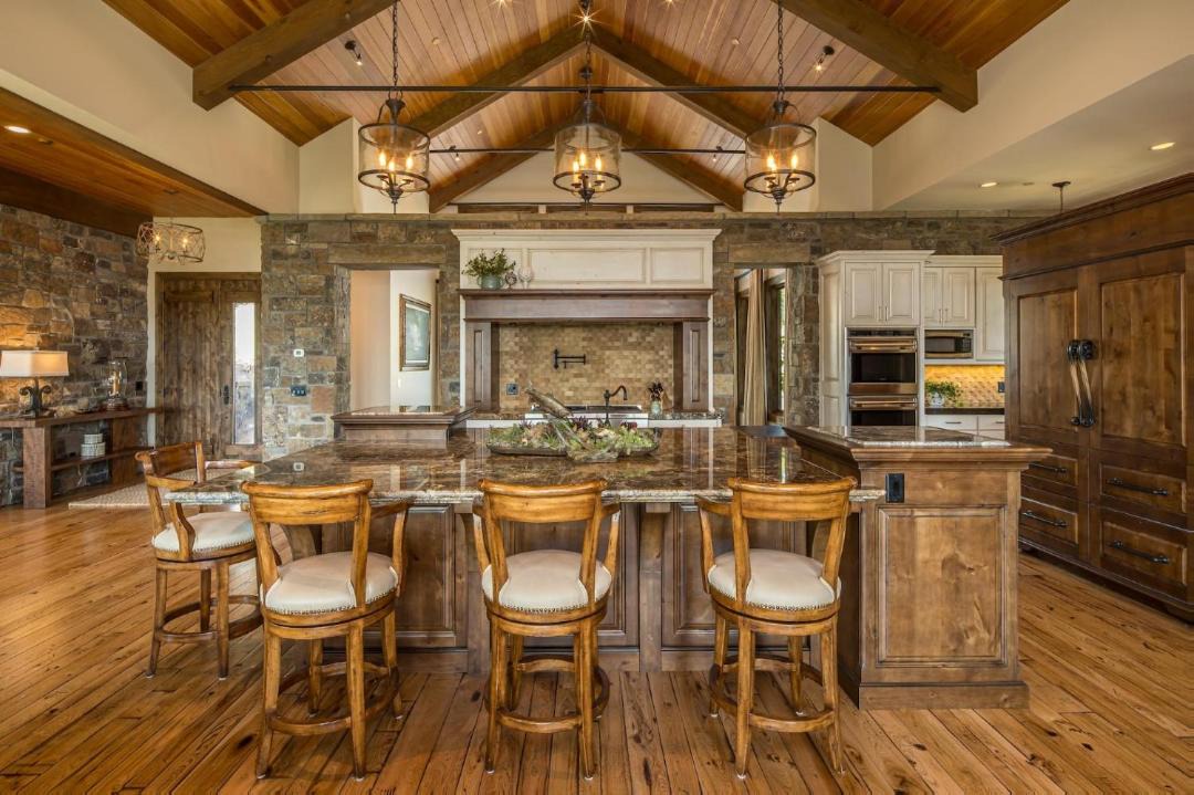 Photo of Kitchen in Spanish Peaks