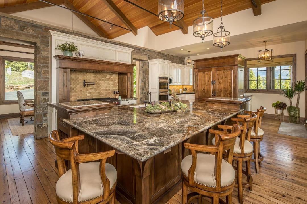 Photo of Kitchen in Spanish Peaks