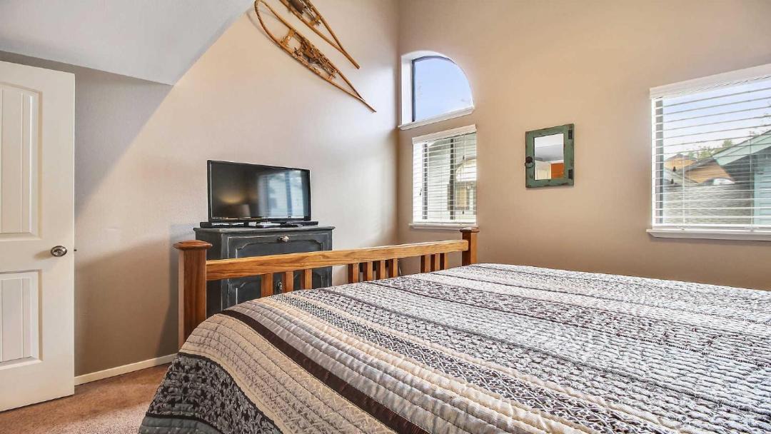 Photo of Bedroom in Sunriver