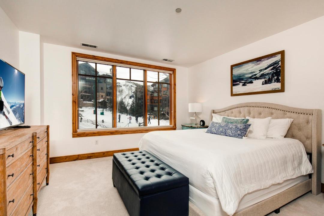 Photo of Bedroom in Empire Pass