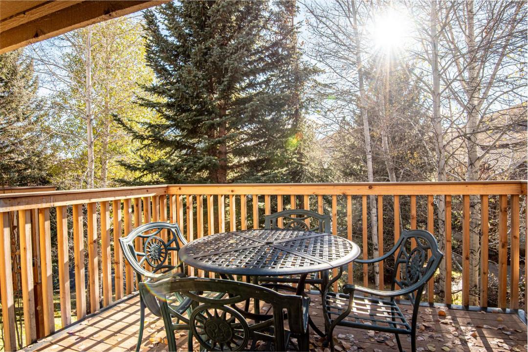 Photo of Patio Balcony in Elkhorn Village