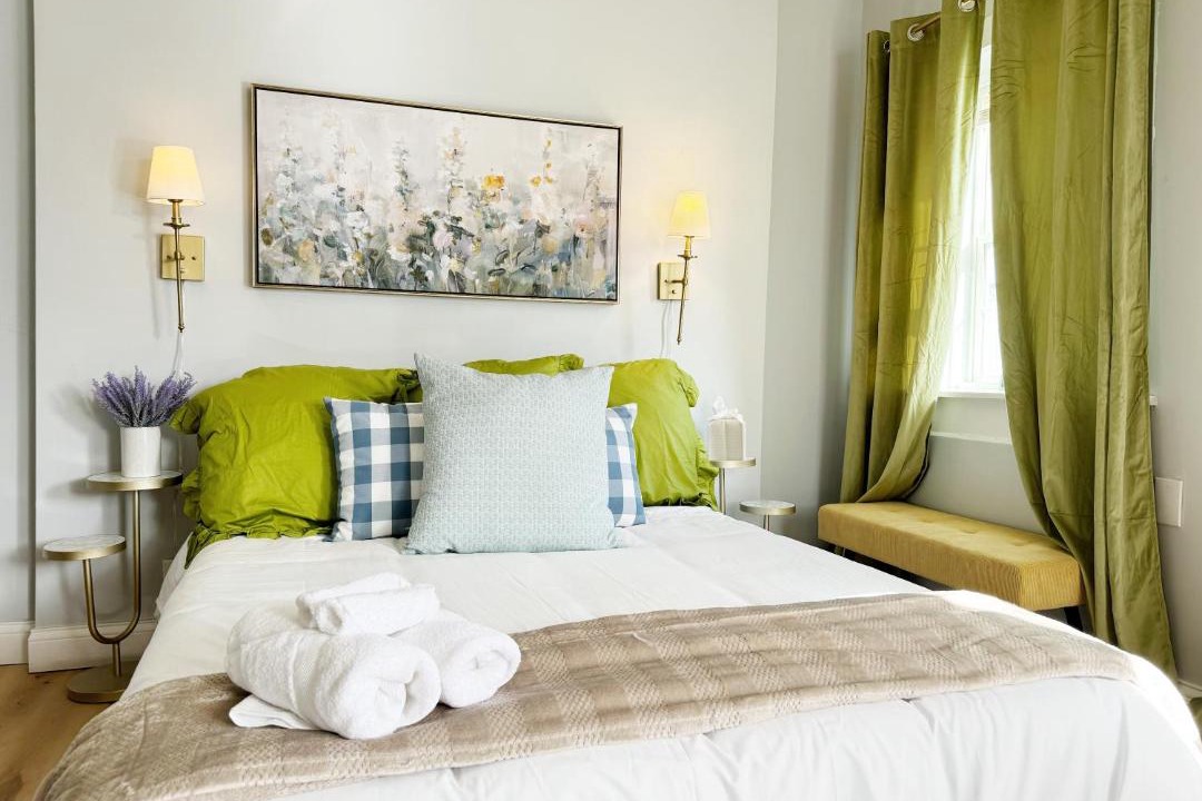 Photo of Bedroom in Evansville
