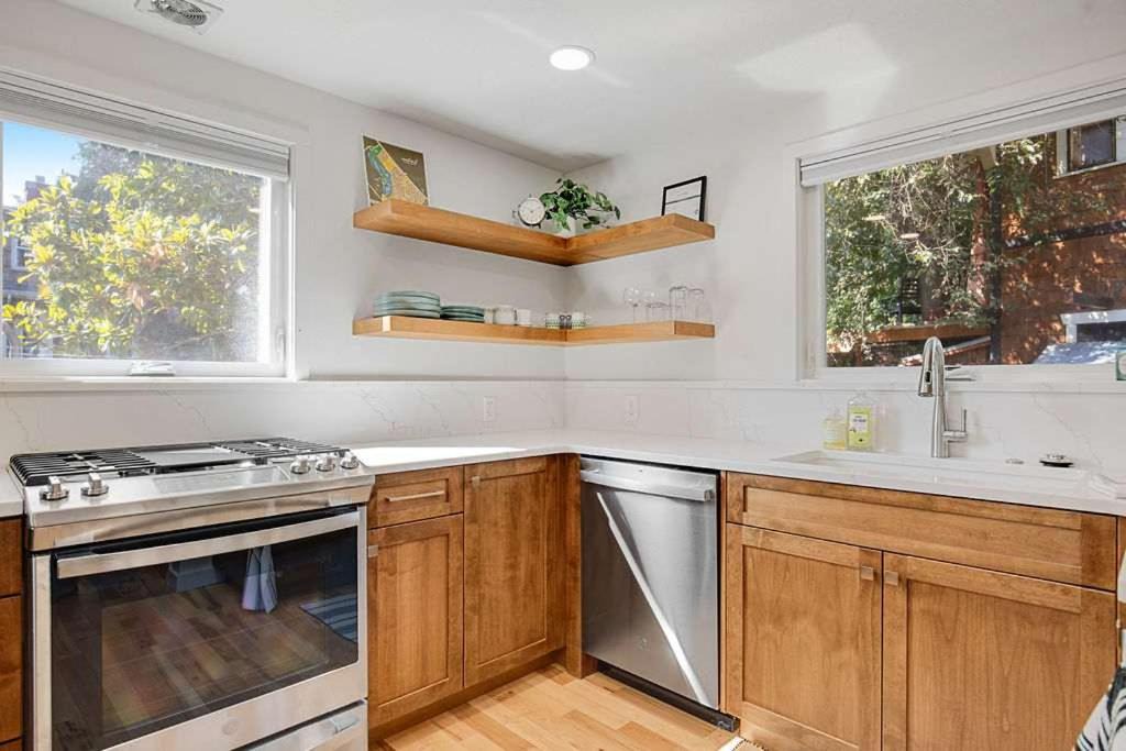 Photo of Kitchen in Veterans Park
