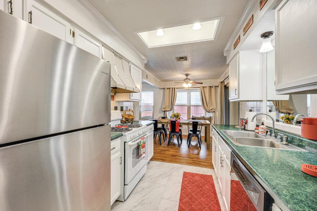 Photo of Kitchen in Universal City