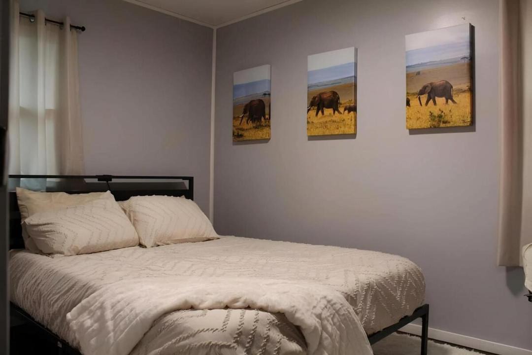 Photo of Bedroom in Springfield