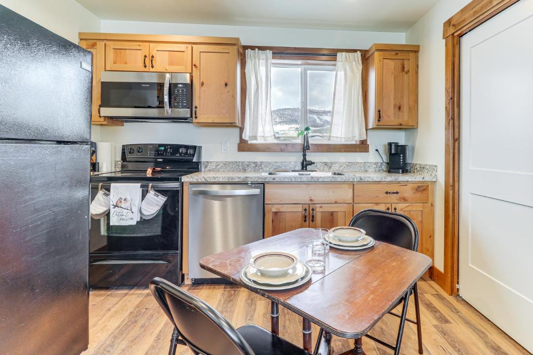 Photo of Kitchen in Northwest Montana - Glacier National Park