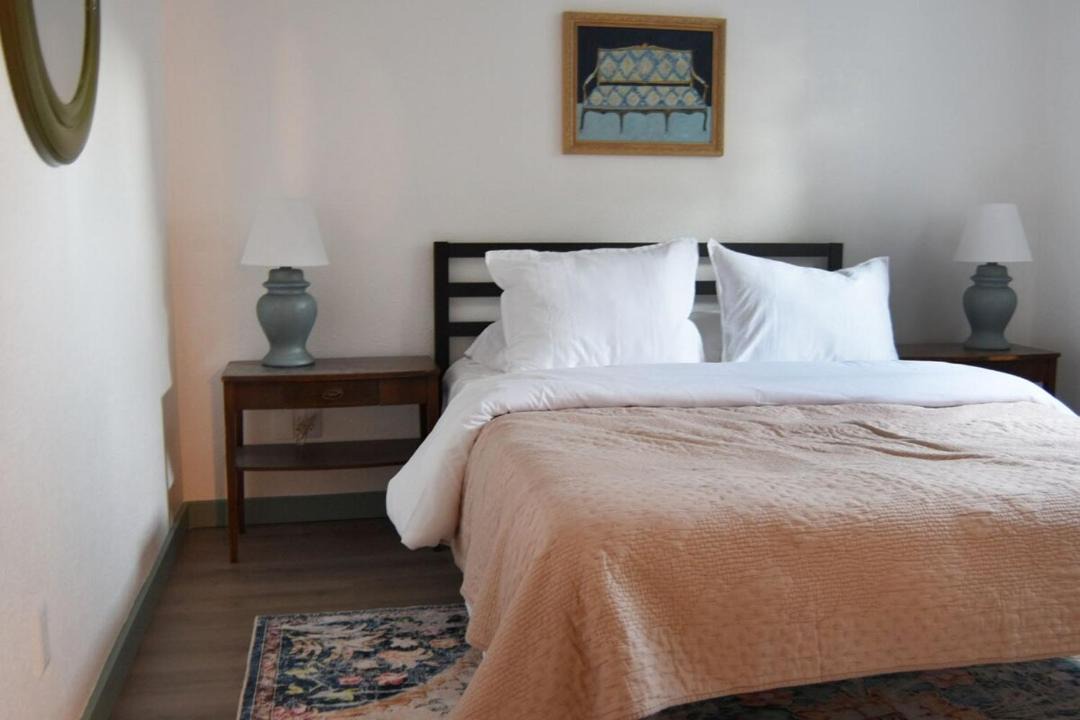 Photo of Bedroom in Franklin to the Fort