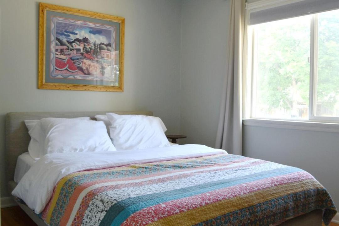 Photo of Bedroom in Franklin to the Fort