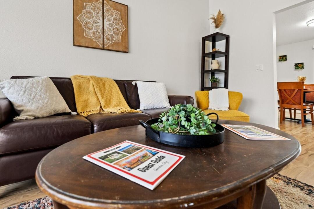 Photo of Livingroom in Boise
