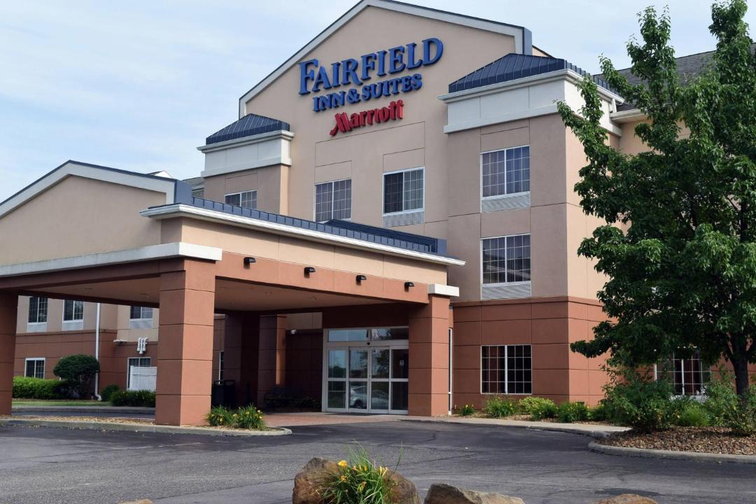 Photo of Buildings in Austintown